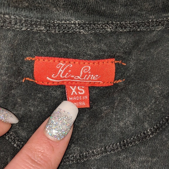 XS Hi-Line's Black and Gray Heathered Jersey Tee - Picture 3 of 4